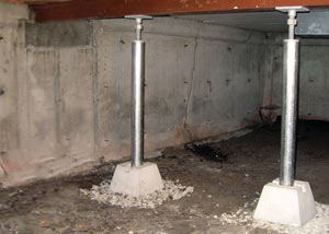 Crawl space jack post installation Harrison Hot Springs